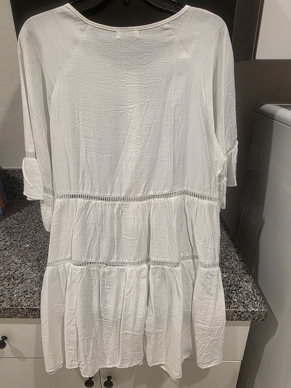 NEW W TAGS Cupshe White Button-Down Tiered Crochet-Trim Bathing Suit Cover Up - Picture 3 of 3